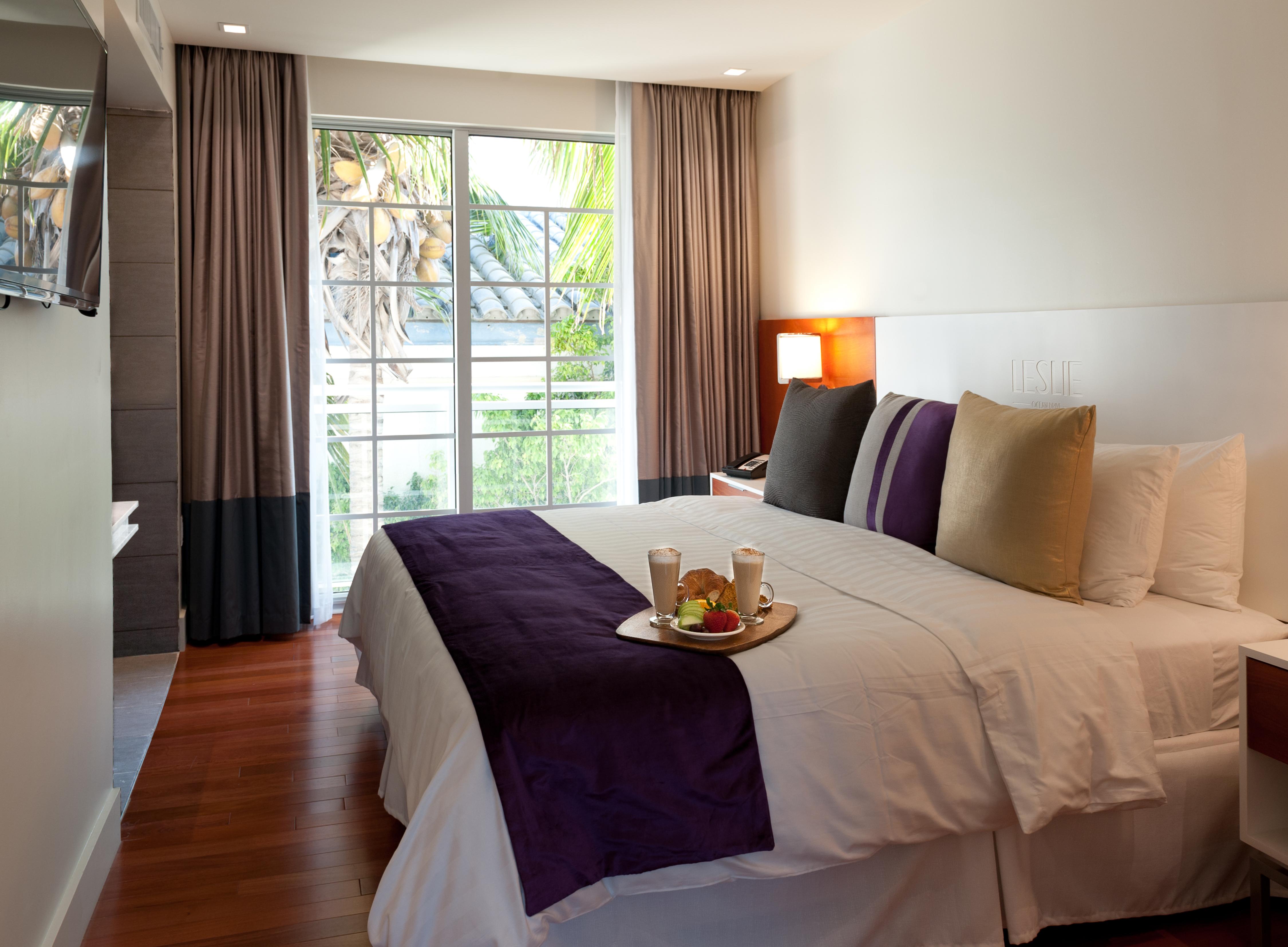 Leslie Ocean Drive 4*