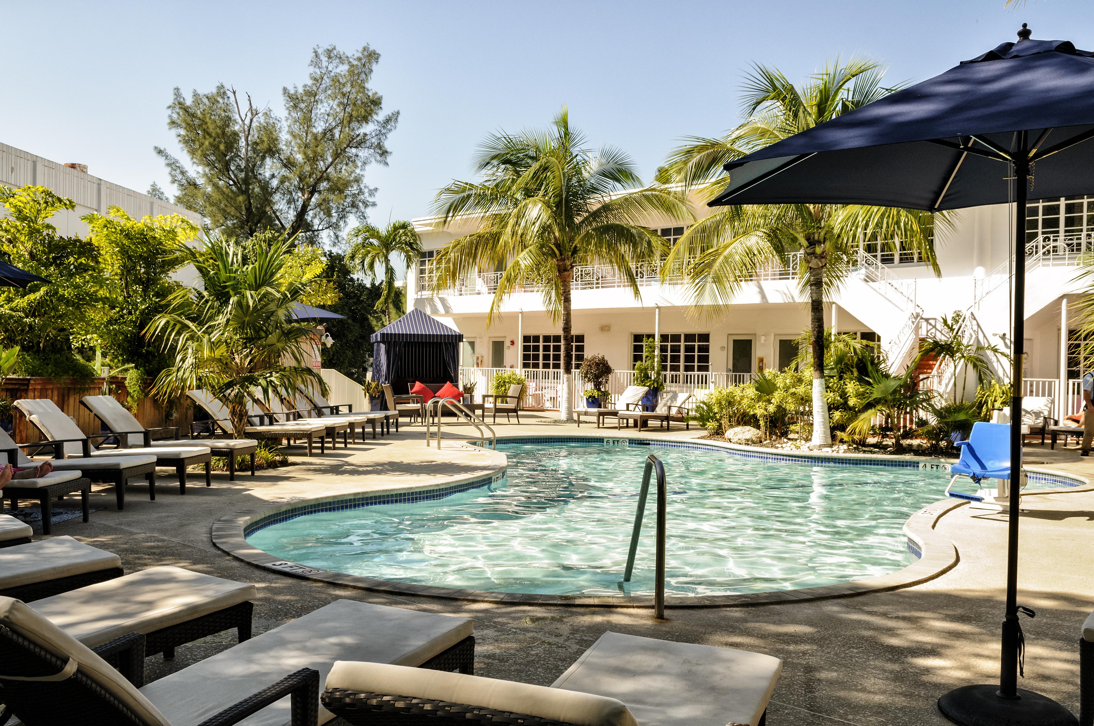 Tradewinds Miami Hotel