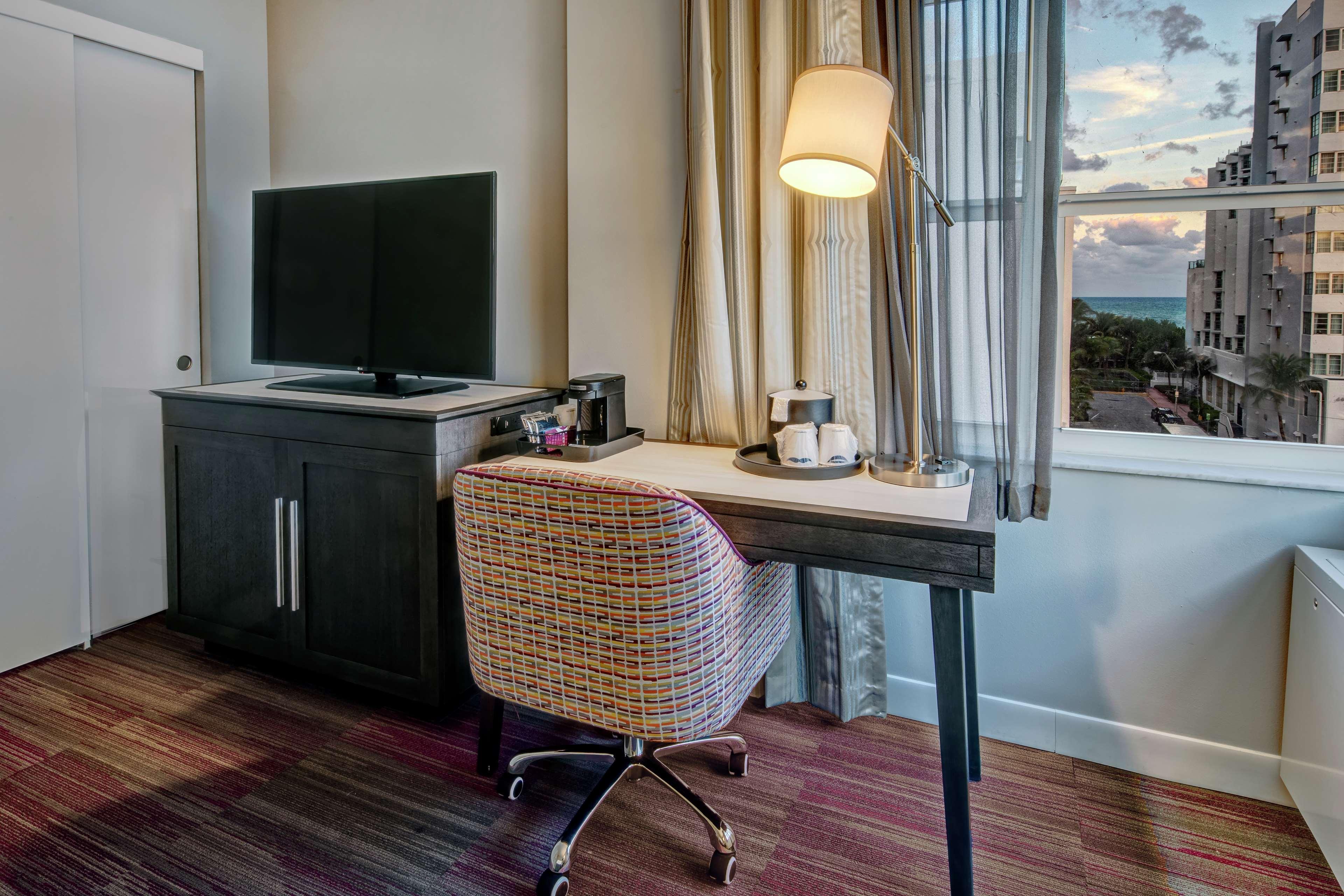 Continental Miami Beach, Tapestry Collection By Hilton 4*