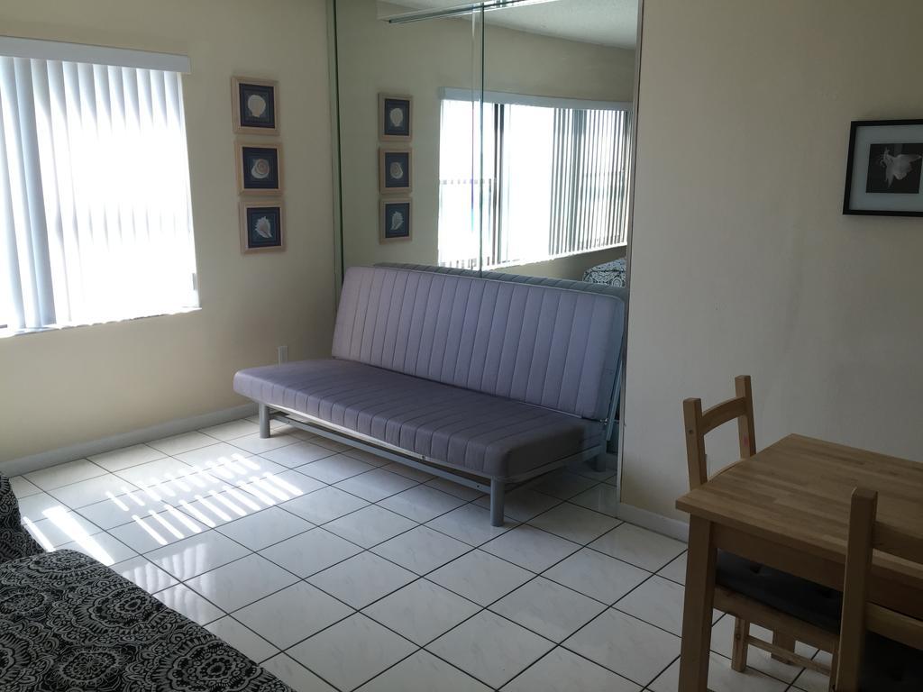 Ocean View In Apartamento Miami Beach