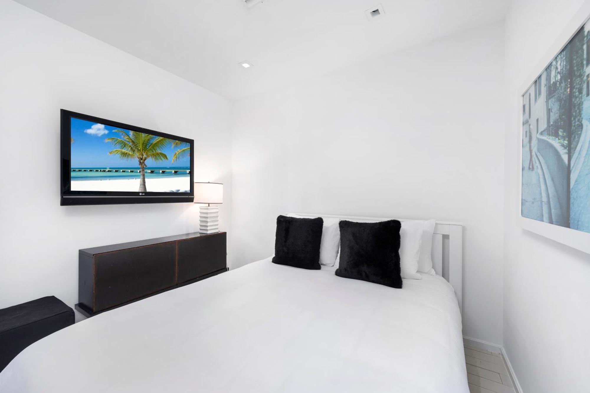 Oceanfront Private At South - 828 Aparthotel Miami Beach