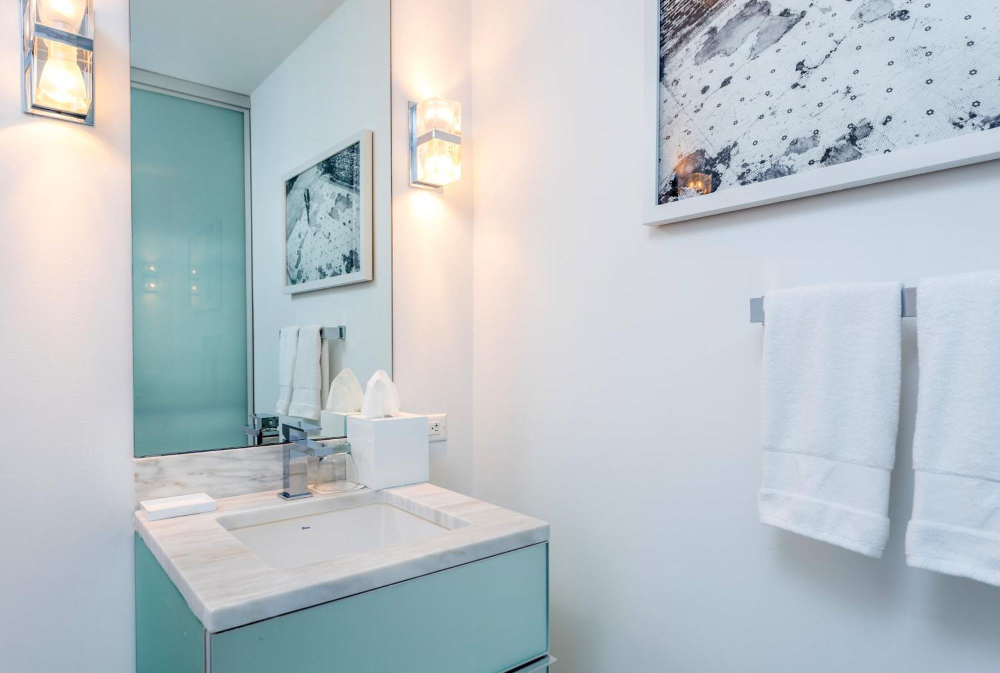 Aparthotel Oceanfront Private At South - 828 Miami Beach