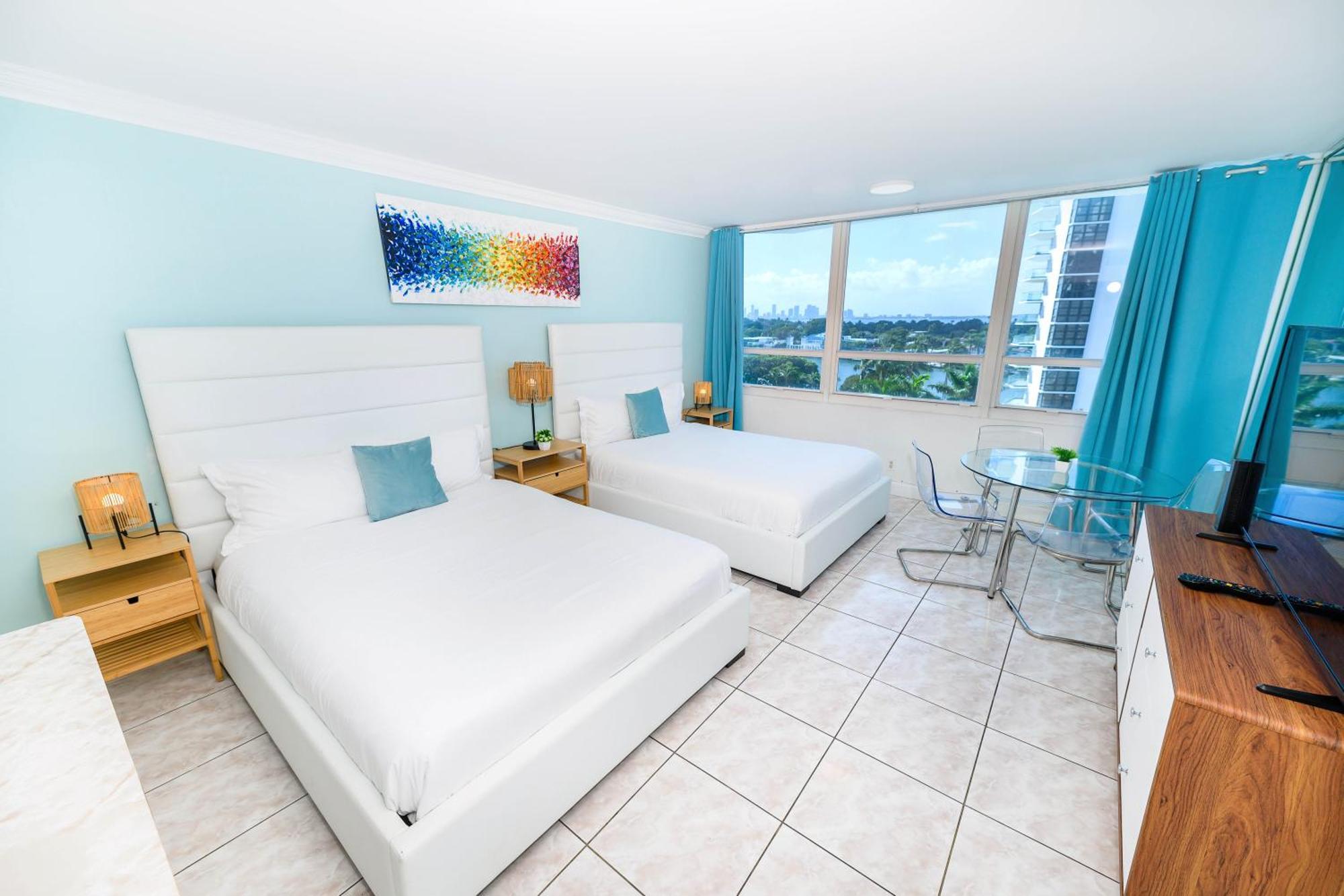 Seastays Aparthotel *