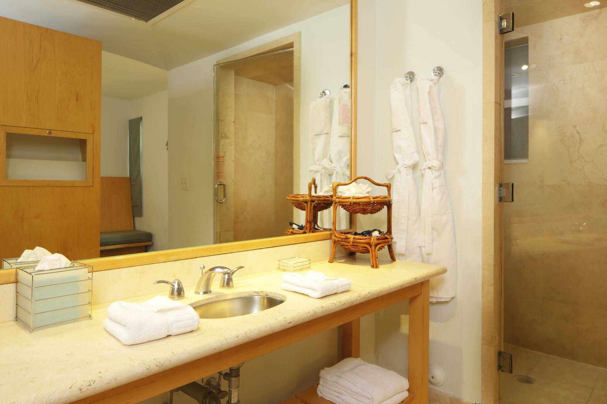 St Augustine Hotel Miami Beach