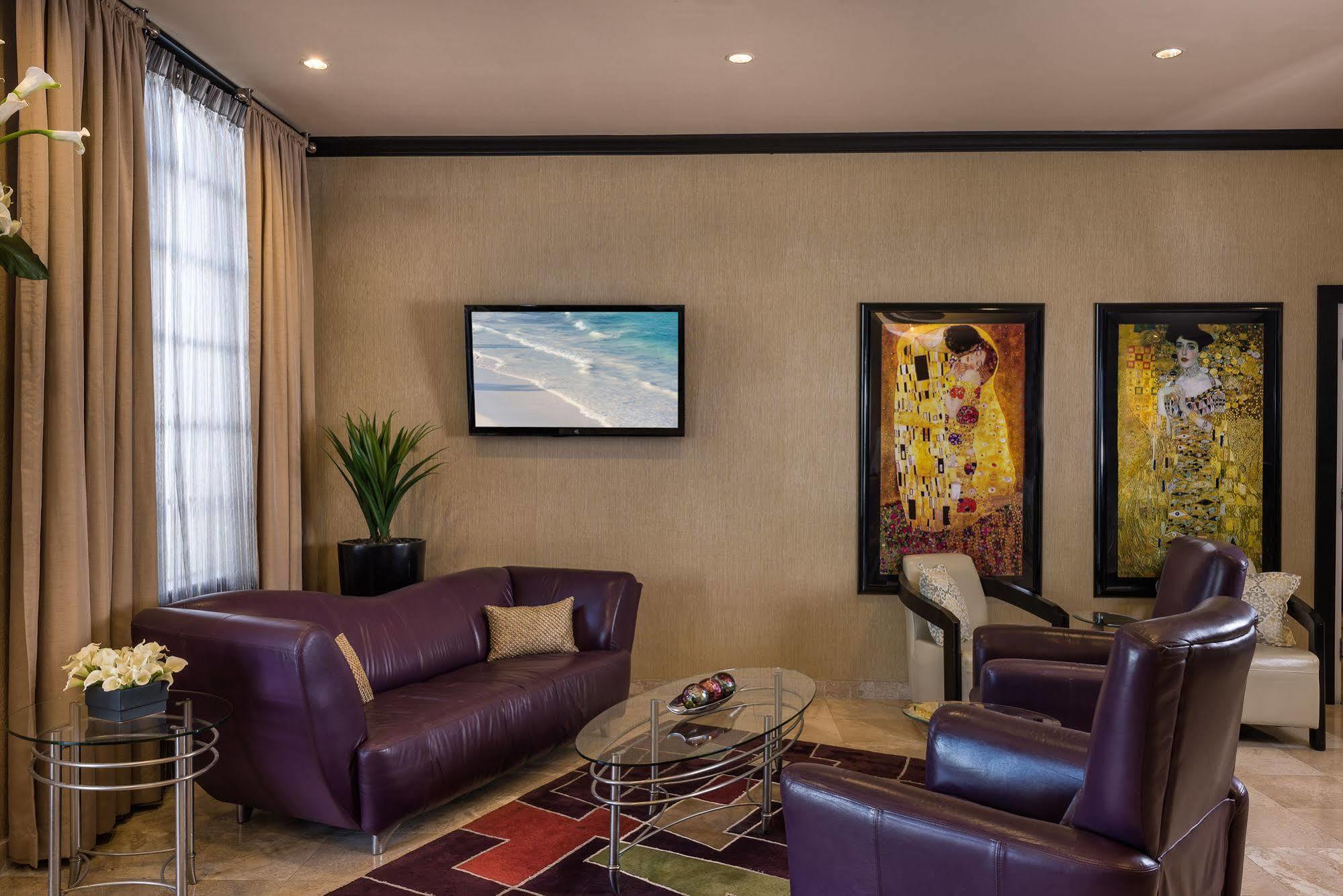 Resort Westgate South Oceanfront 4*