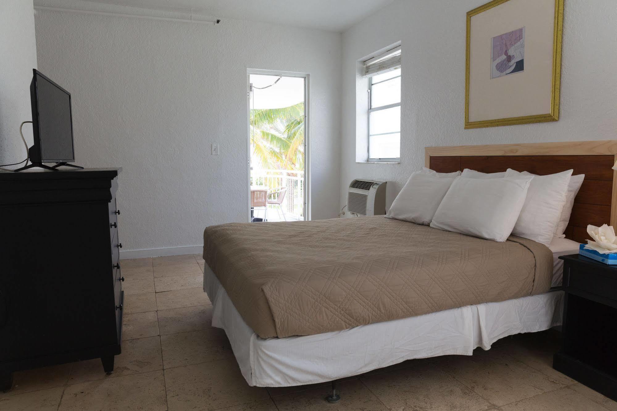 Ocean Surf Hotel 2*