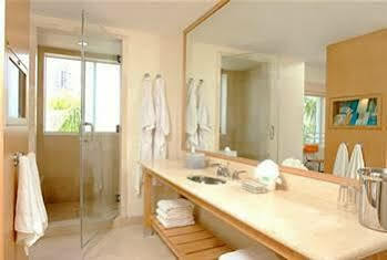St Augustine Hotel Miami Beach
