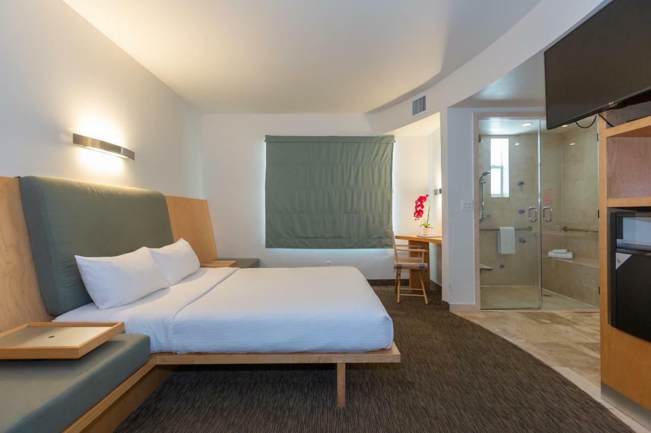 St Augustine Hotel Miami Beach