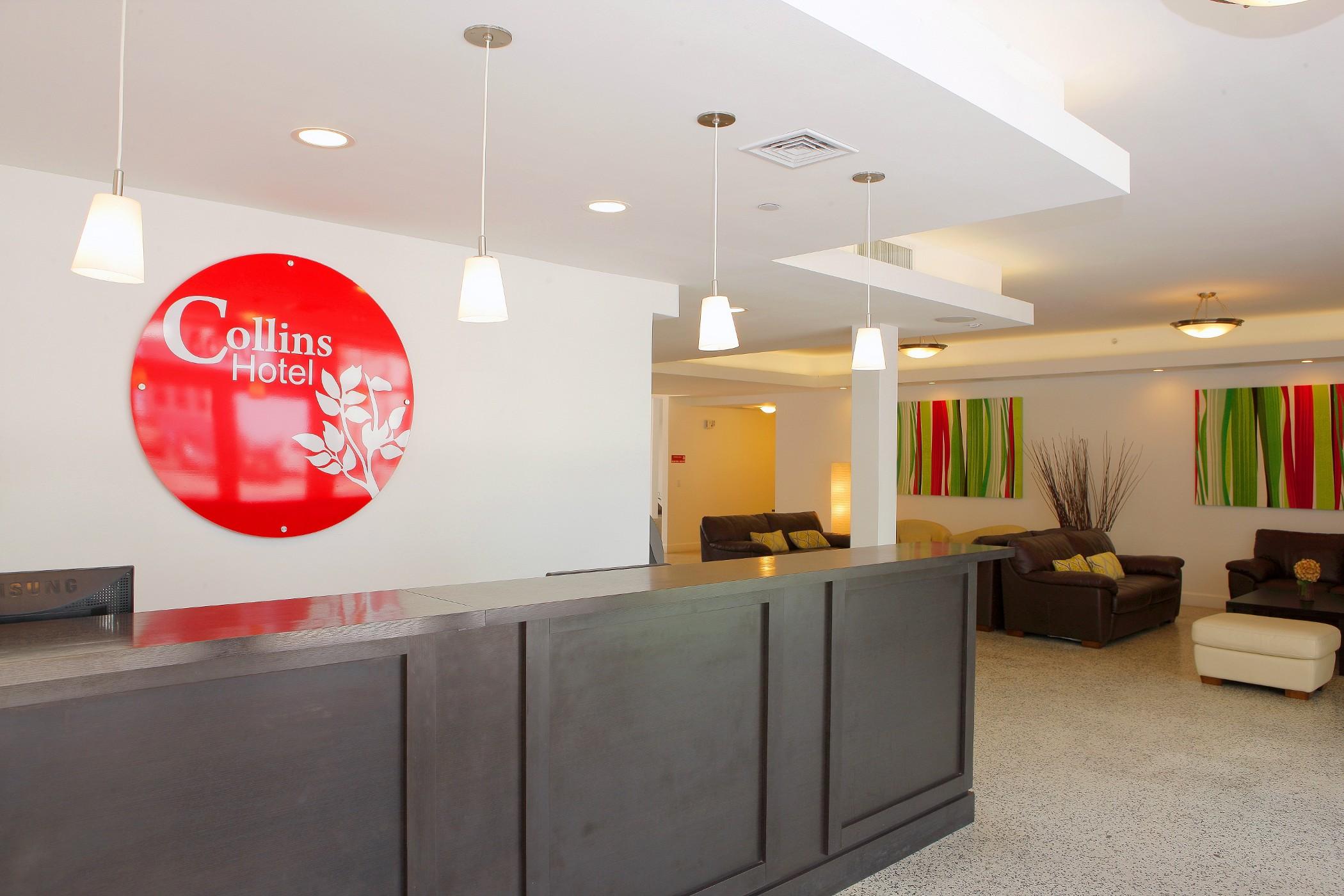 Hotel Collins