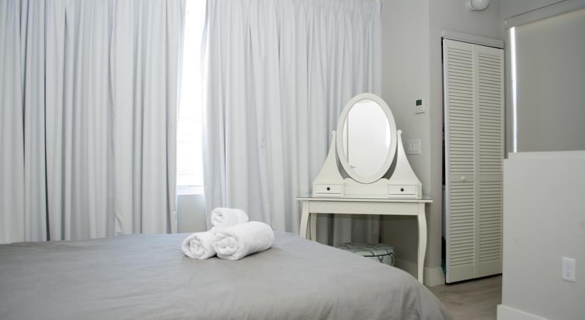 Townhouses At Park Haven Miami Beach