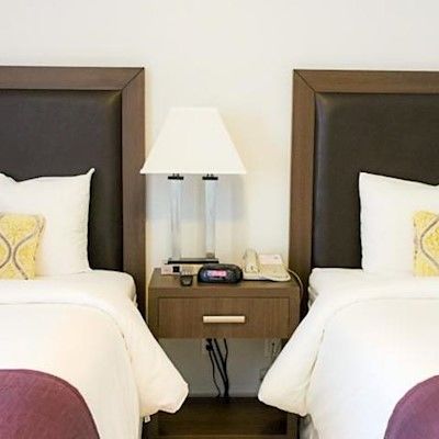 Collins Hotel
