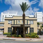 Lombardy Inn Hotel