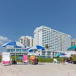Castle Beach: Serenity Condo