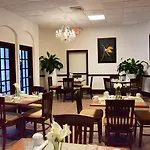 Seacoast Suites On Miami Beach