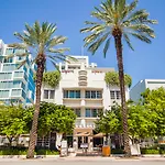 Iberostar Waves Berkeley Shore