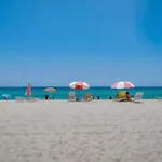Alojamiento Con Balcon Hacia La Playa 115