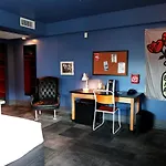 Hotel Gaythering - Gay Hotel - All Adults Welcome