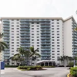 Stunning & Spacious Resort-Style Condo Across From Beach!