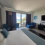 Mimosa Hotel