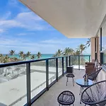 Oceanfront Beach Retreat Beach Service 502
