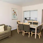 Beach Place Hotel