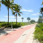 Castle 603 Oceanview W/ Free Parking, Pool, Beach Access, Tennis, Gym, Restaurants And More!