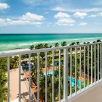 Radisson Hotel Miami Beach