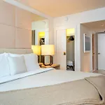 Oceanview Private Condo at 1 Hotel&Homes -906