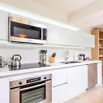 Oceanview Private Condo at 1 Hotel&Homes -906