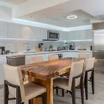 Oceanview Private Condo At 1 Hotel & Homes -915