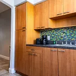 Beachside All Suites Hotel