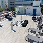 The Getty Suites
