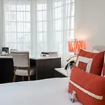 The Marlin Hotel