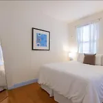 Villa Paradiso Apartment Hotel