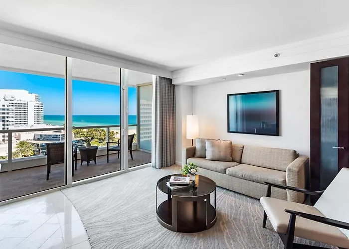 Fontainebleau Ocean View Private Studio -1004