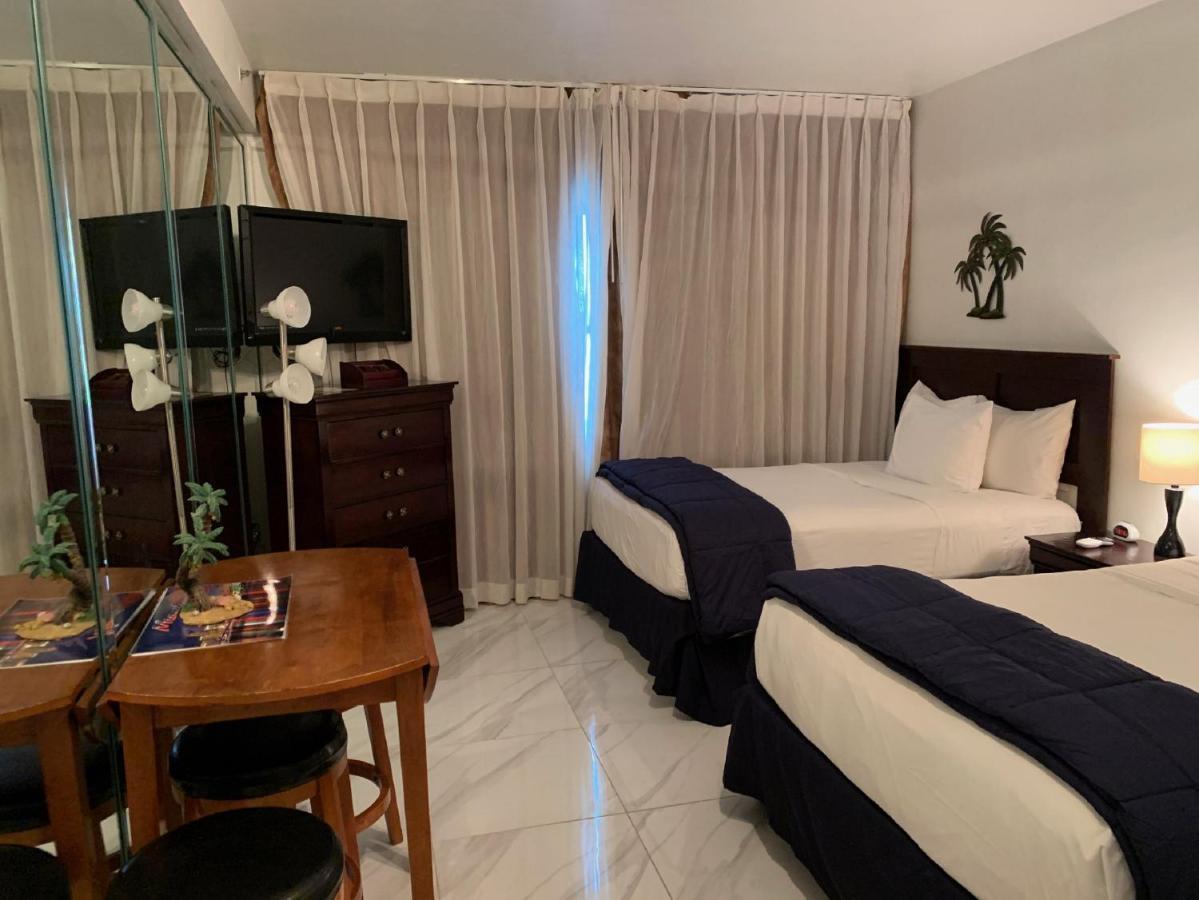 Ocean Front Casablanca With Full Kitchens & Access By Bl Appartamento Miami Beach