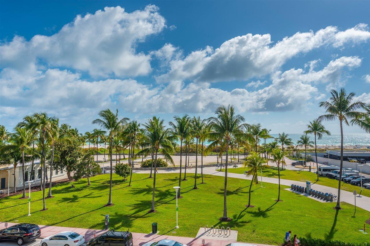 Hotel Bentley South 4*