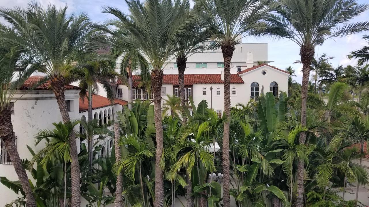 Versace Mansion View At The * Miami Beach