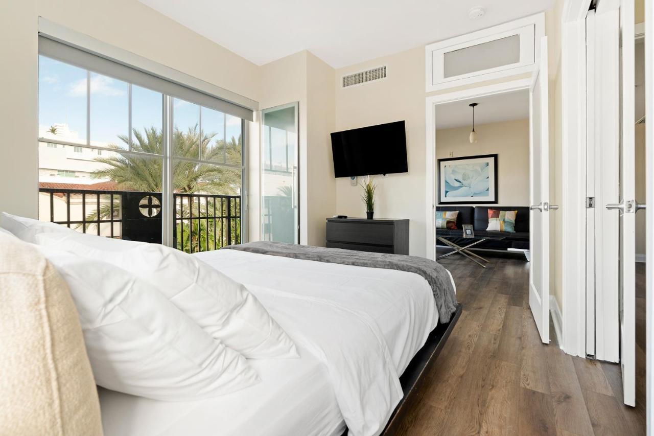 Apartment Ocean Drive With Rooftop Pool, South Beach, Miami Miami Beach