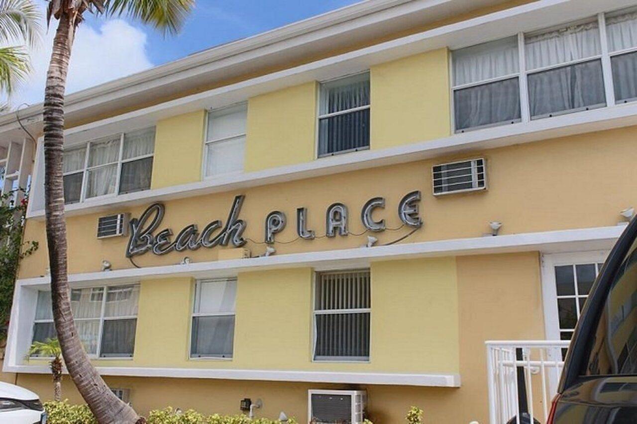 Place Hotel