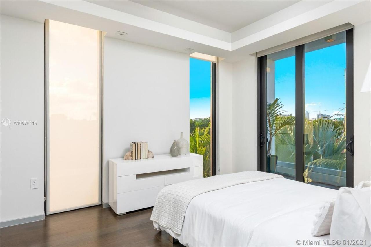 Cristiano Villa Miami Beach