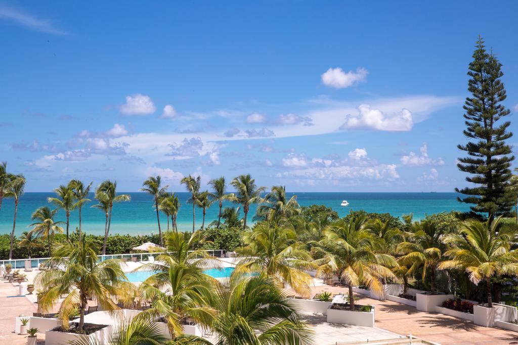 Aparthotel Oceanfront Contemporary 4*