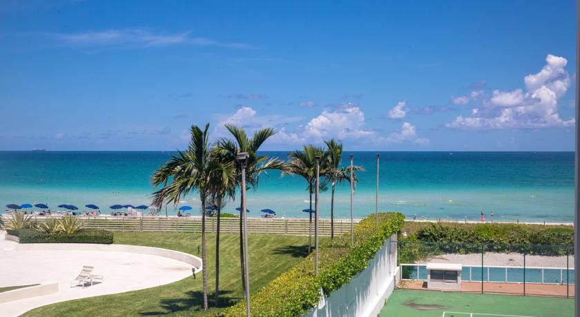 Aparthotel Oceanfront Contemporary Miami Beach