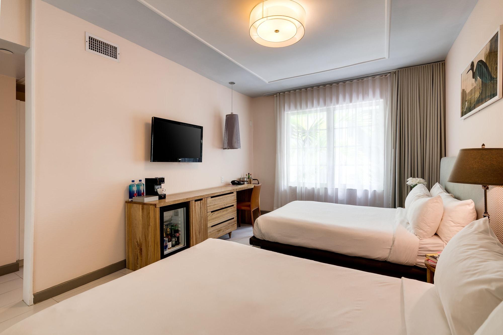 Hotel South