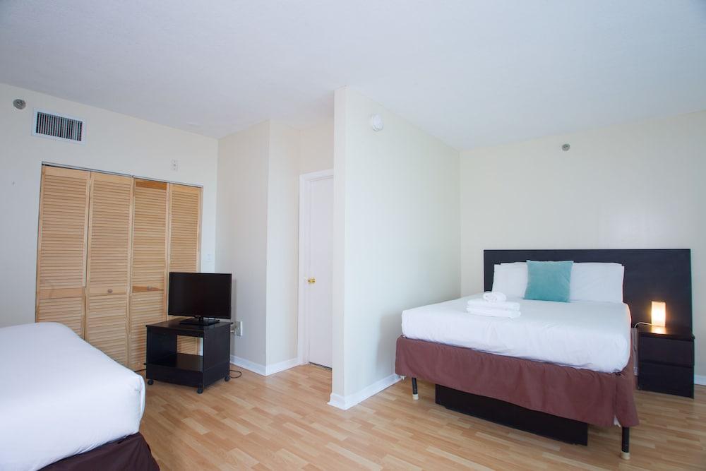 Design Miami Aparthotel 3*
