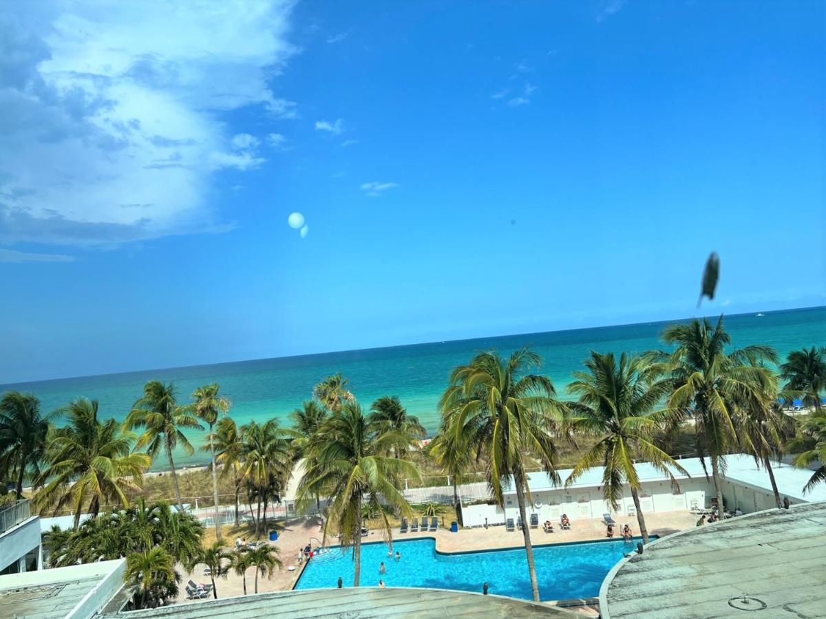 Ocean Front Units At Miami * Miami Beach