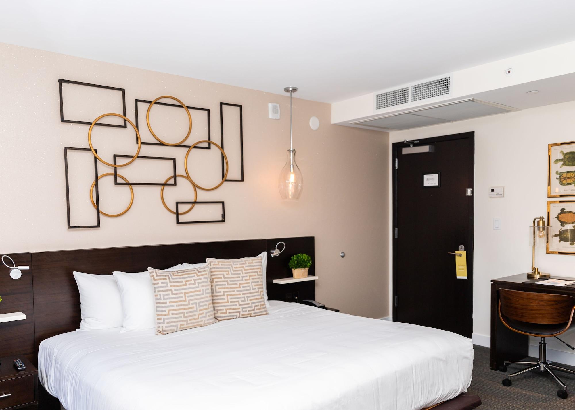 Iberostar Waves Berkeley Shore Hotel Miami Beach