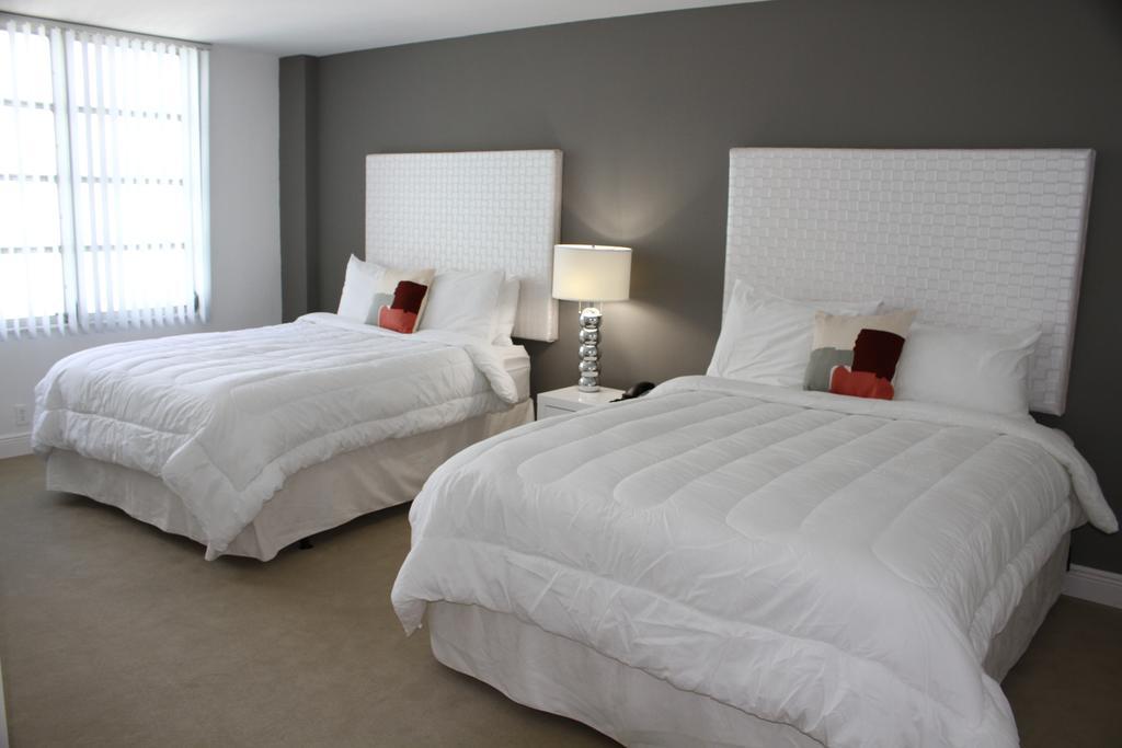 Aparthotel Oceanfront Contemporary 4*