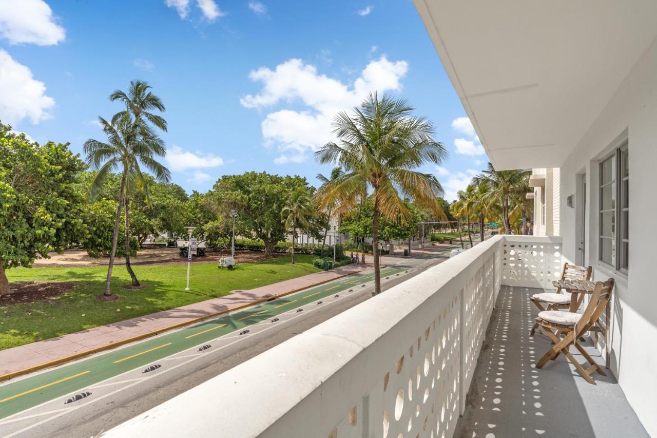 Apartment Ocean Drive With Rooftop Pool, South Beach, Miami Miami Beach
