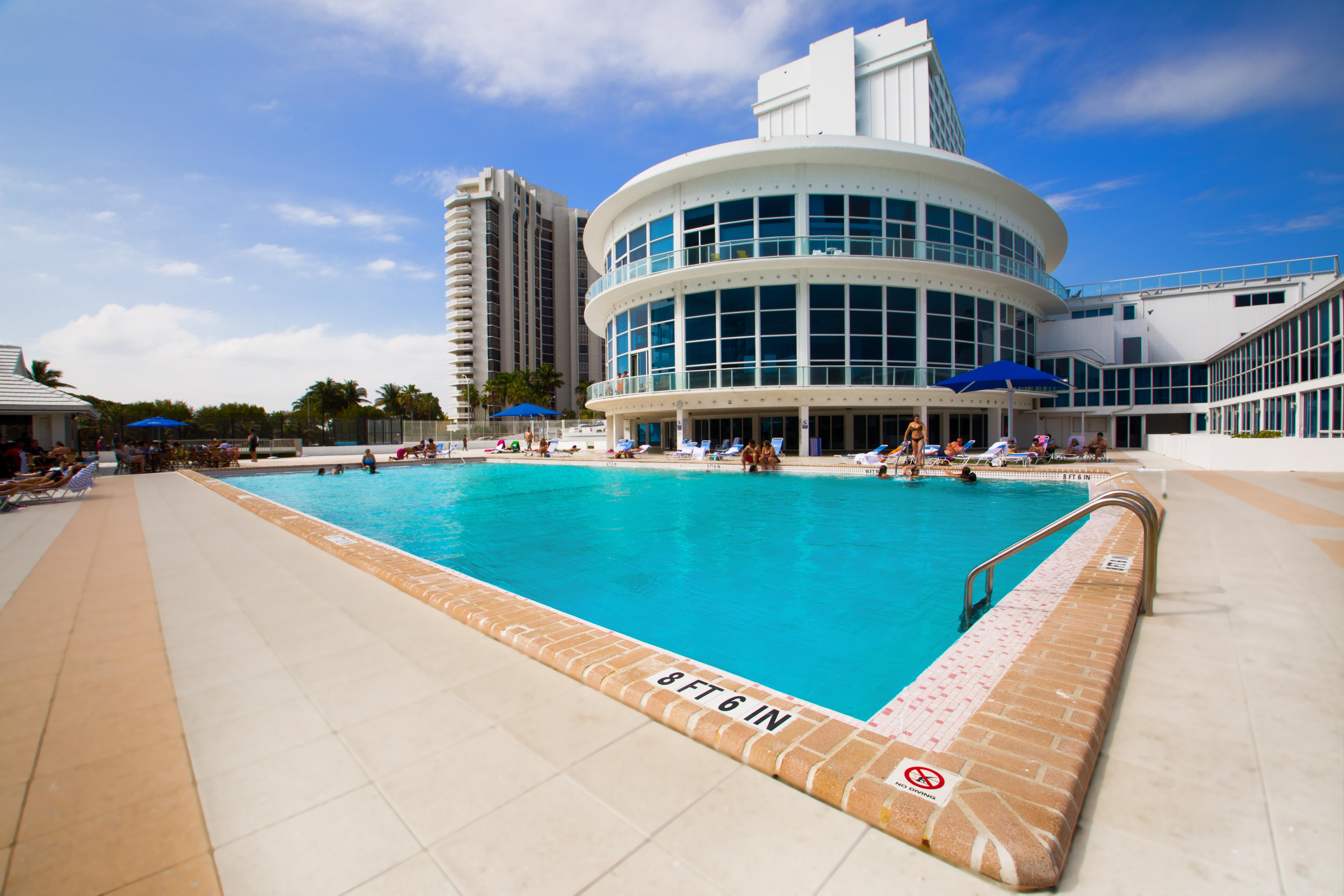 Design Miami Aparthotel
